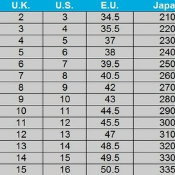 Christmas Grinch Holiday Slippers - Picture 6 of 6